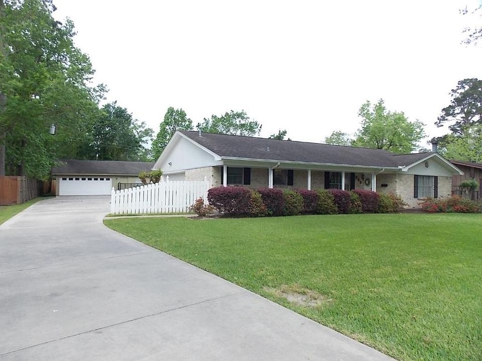 1st image of 550 Weatherford Pl