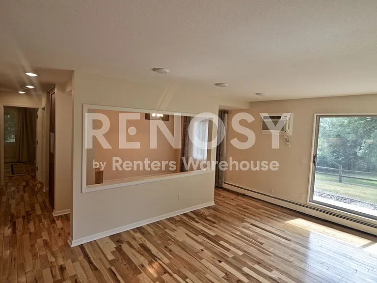 4201 Lakeside Ave N #111 — Photo 4