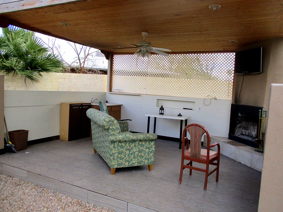 Backyard gazebo w/fireplace