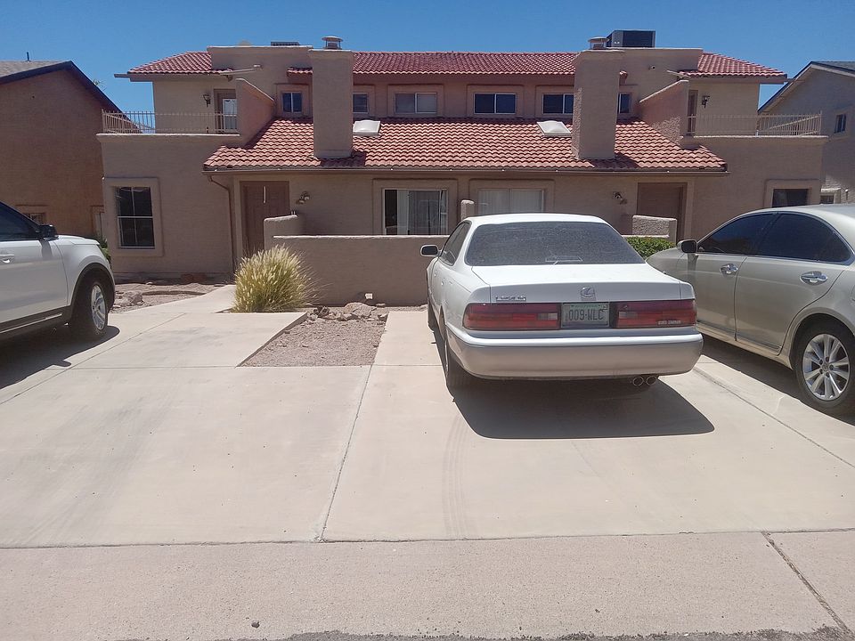 1st image of 9819 E La Palma Ave