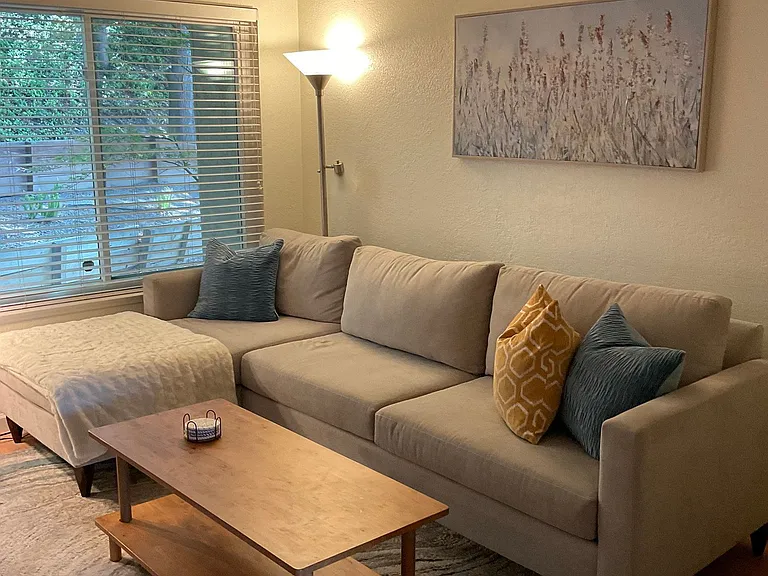 1061 Cedar Ct — Photo 15