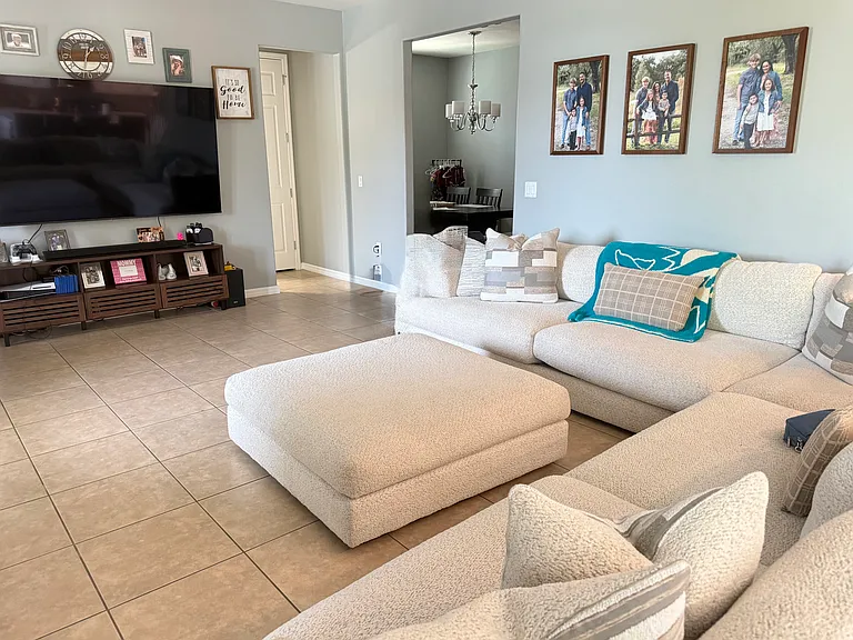 2462 Sutherland Ct — Photo 9