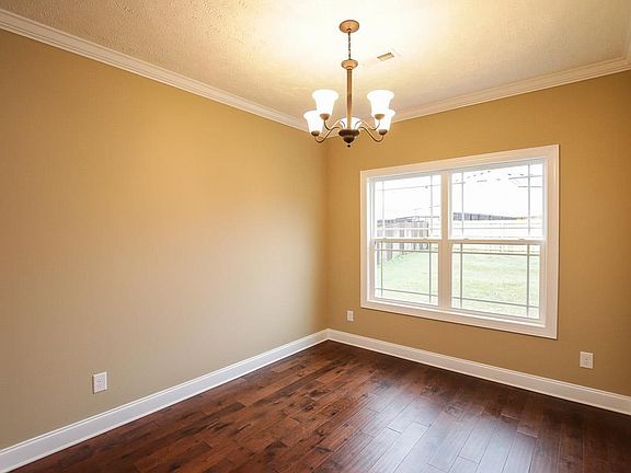 5th image of 892 Cherry Blossom Ln