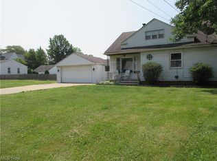 13814 Wolf Ave, Garfield Heights, OH 44125