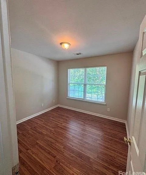 2536 Bardwell Ave NW — Photo 11
