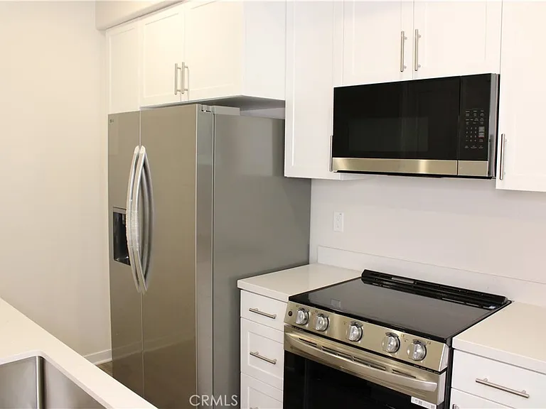 9190 Connolly Way — Photo 8