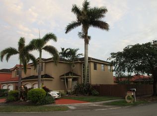 15782 SW 91st St, Miami, FL 33196