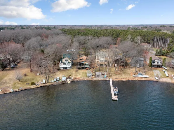 19439 E Tri Oak Cir NE, East Bethel, MN 55092