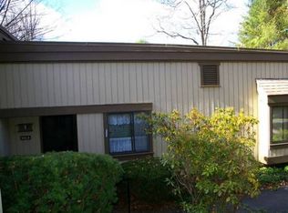 944D Heritage Vlg #D, Southbury, CT 06488