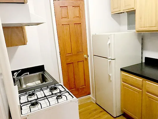 Rented by AJ Clarke | media 32