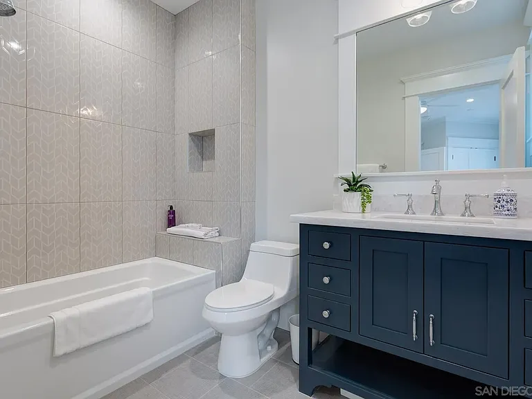 1048 Isabella Ave — Photo 29
