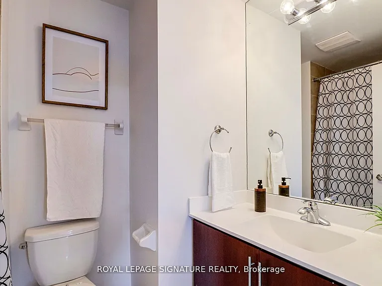330 Burnhamthorpe Rd W #1602 — Photo 7