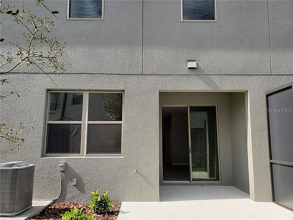 4th image of 1125 Water Iris Way