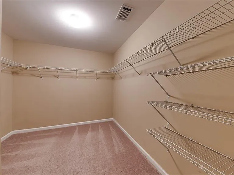 7245 Rocking Horse Ln — Photo 24