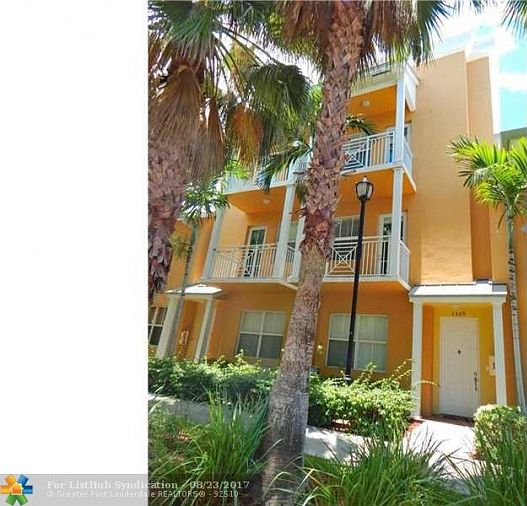 1st image of 1309 SW 4th St #1309