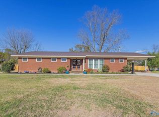 1724 Dianne St SW, Decatur, AL 35601