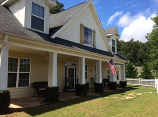 7645 Abbey Glen Dr, Cumming, GA 30028