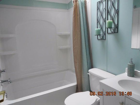 5th image of 4507 Tamarack St