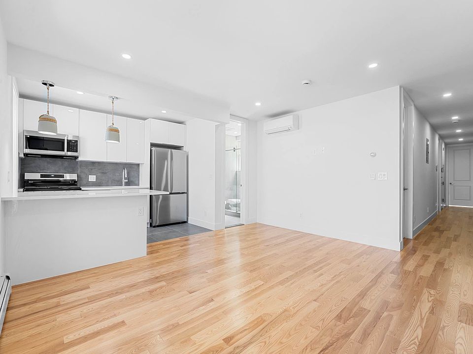1st image of 32-03 35th Ave #1