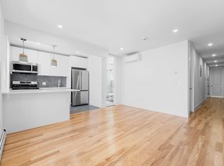 32-03 35th Ave #1, Astoria, NY 11106
