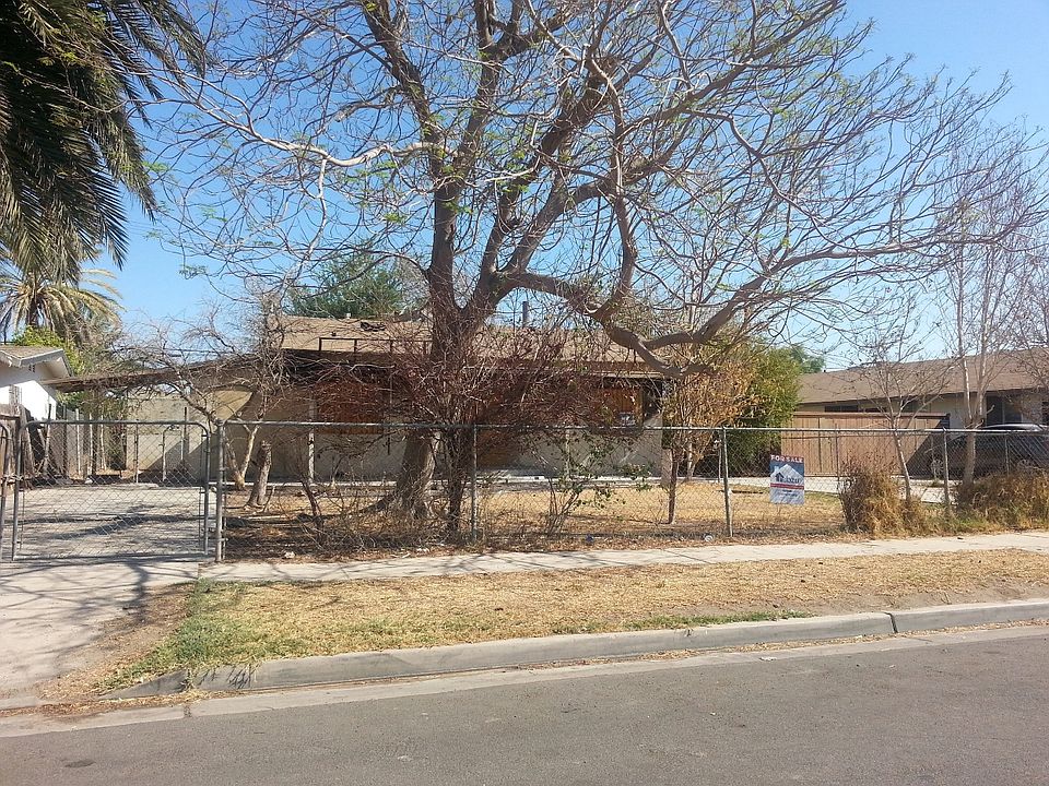 2nd image of 362 W Holt Ave