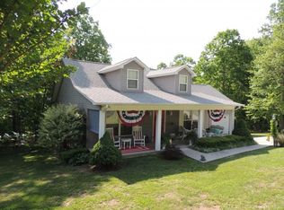 153 Lands Down Dr, Rogersville, TN 37857