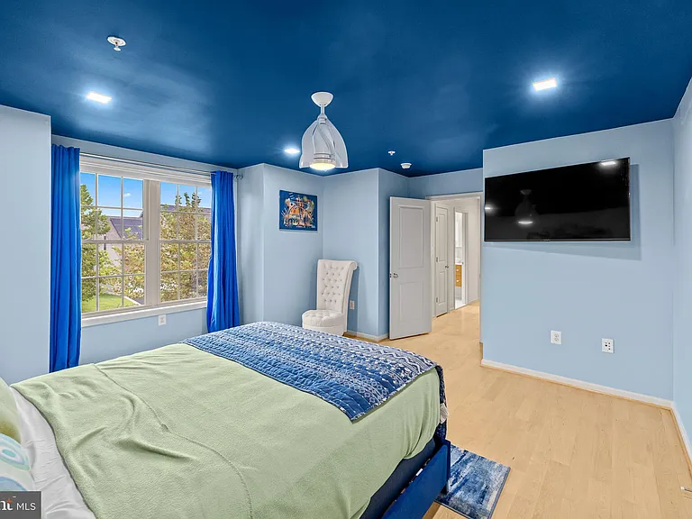 1116 Autumn Brook Ave — Photo 48