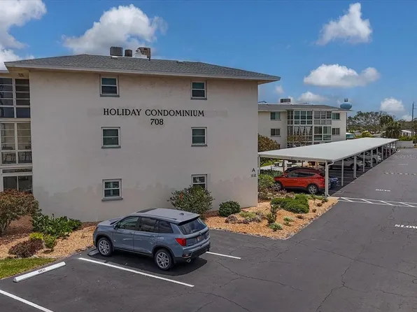 708 Tamiami Trl S APT 105, Venice, FL 34285