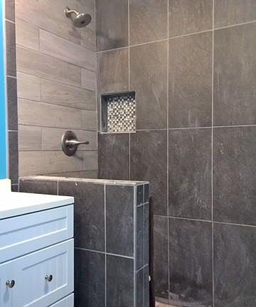 Custom 3/4 Tiled Roman Shower