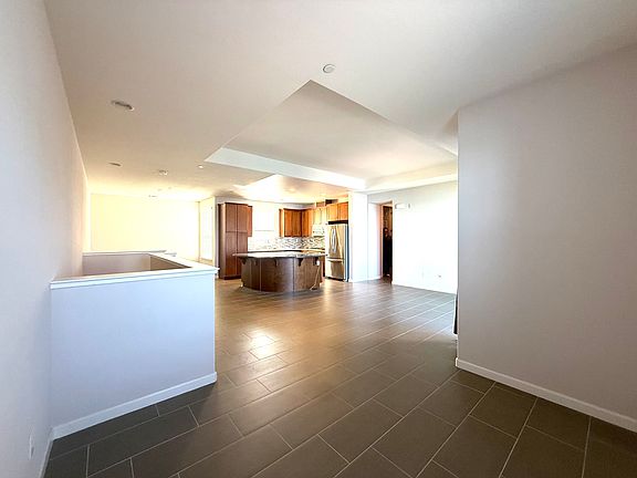 5th image of 642 Bair Island Rd Unit 1003