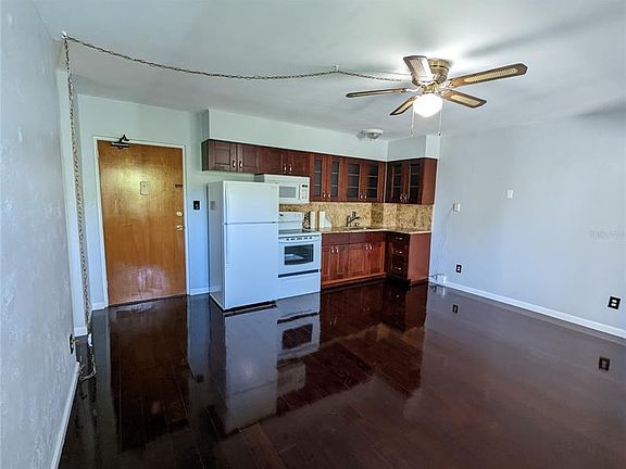 4th image of 11447 Park Blvd APT 306