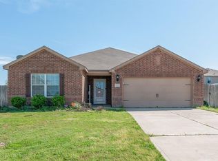 121 Chisholm Springs Ct, Newark, TX 76071
