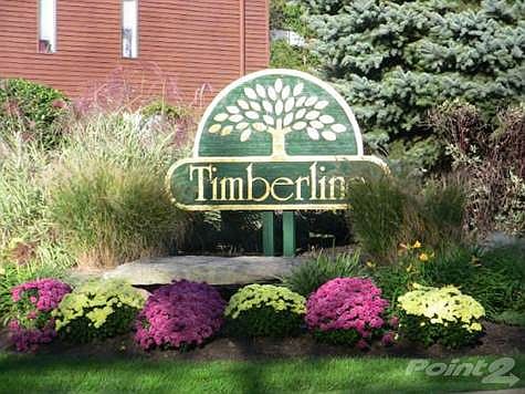 Entrance to Timberline in The Hamlets