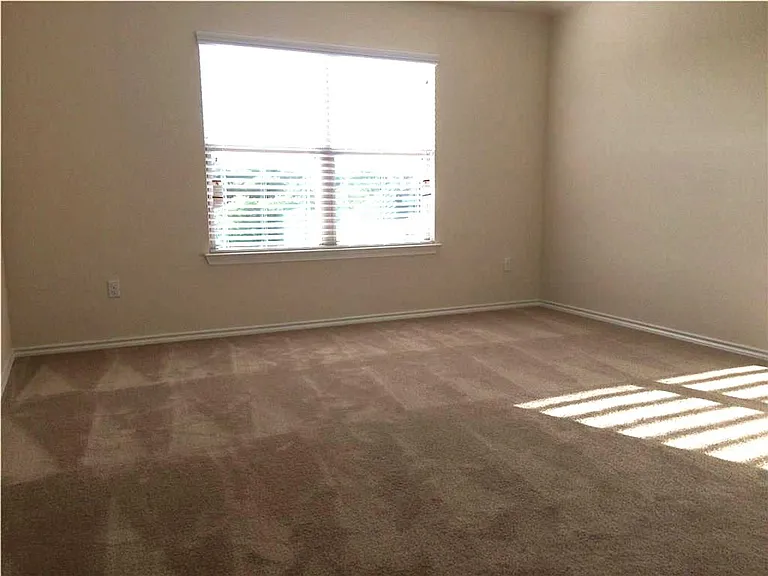 12029 Arran St — Photo 11