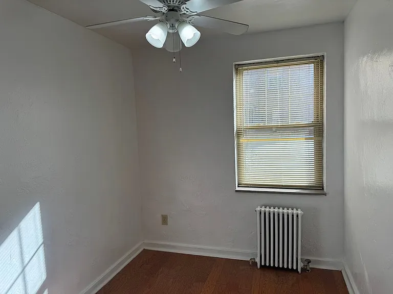 5506 Fifth Avenue — Photo 107