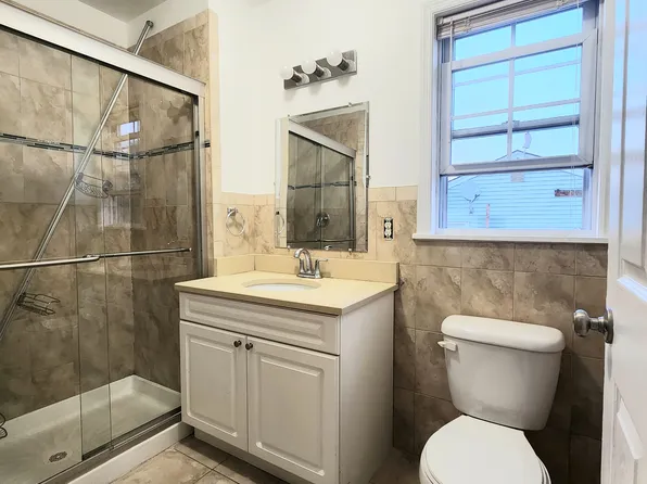 54 Newman Avenue image 8 of 22