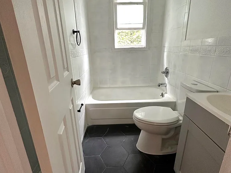 6517 Durham Ave — Photo 11