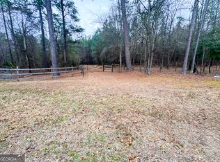 4601 Davis Rd, Macon, GA 31217