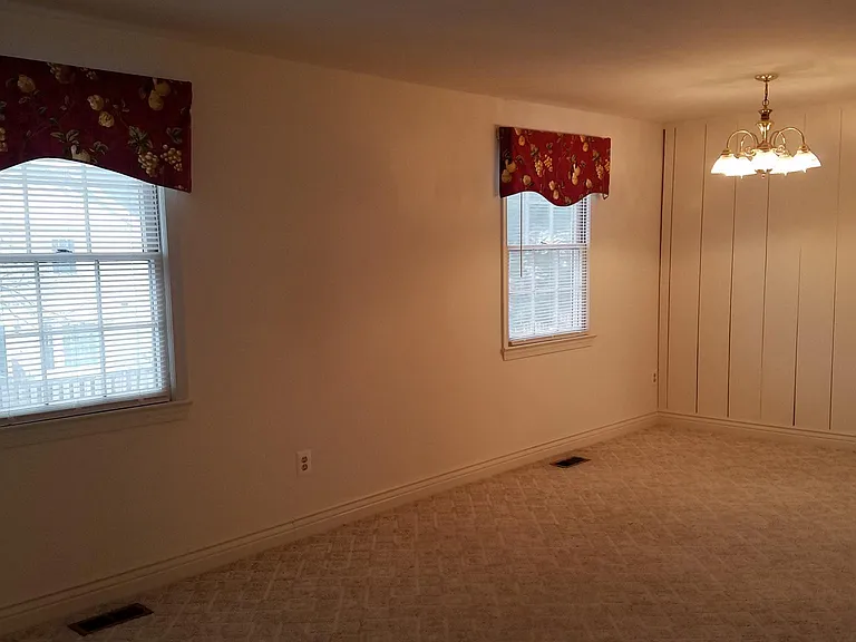 177 Sharpstead Ln — Photo 2