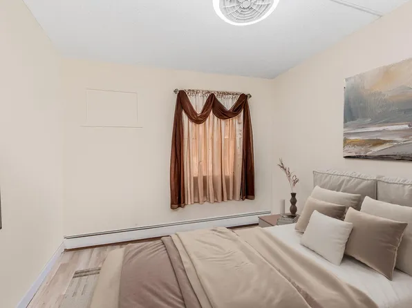 1035 Bryant Avenue image 18 of 37