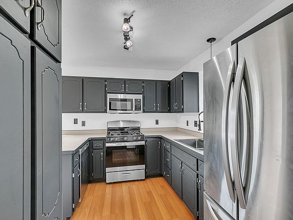 3rd image of 18211 Ogden St NW