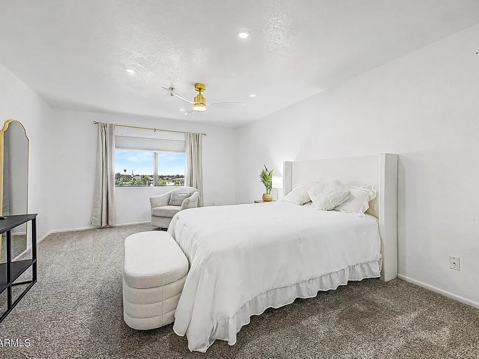 425 S Parkcrest #334