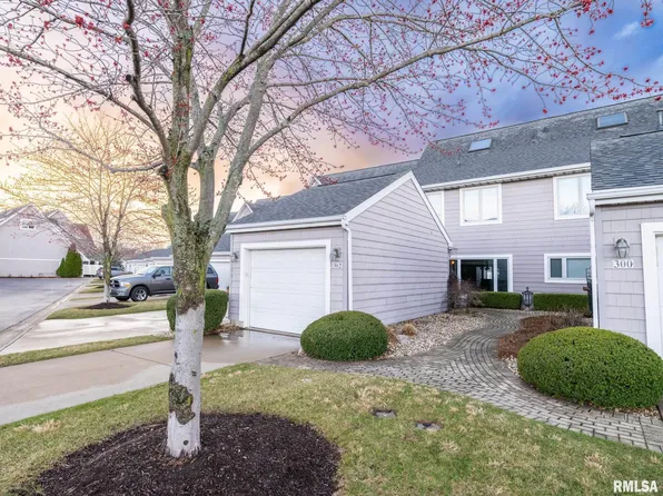 302 Harbor Pointe Dr, East Peoria, IL 61611