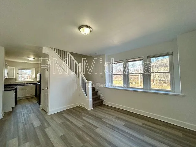 2960 N Park Ave — Photo 7