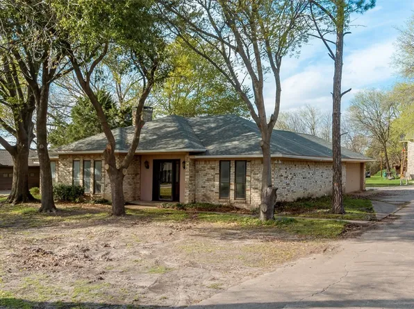 837 Twin Oaks Dr, Wylie, TX 75098