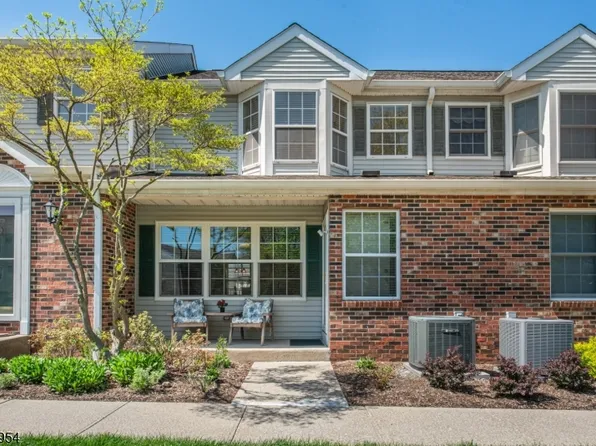 102 Appleton Way, Hanover Twp., NJ 07981