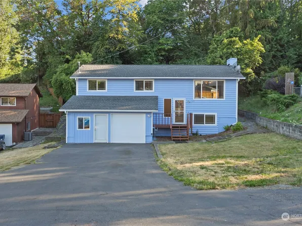 549 S 111th Street, Seattle, WA 98168
