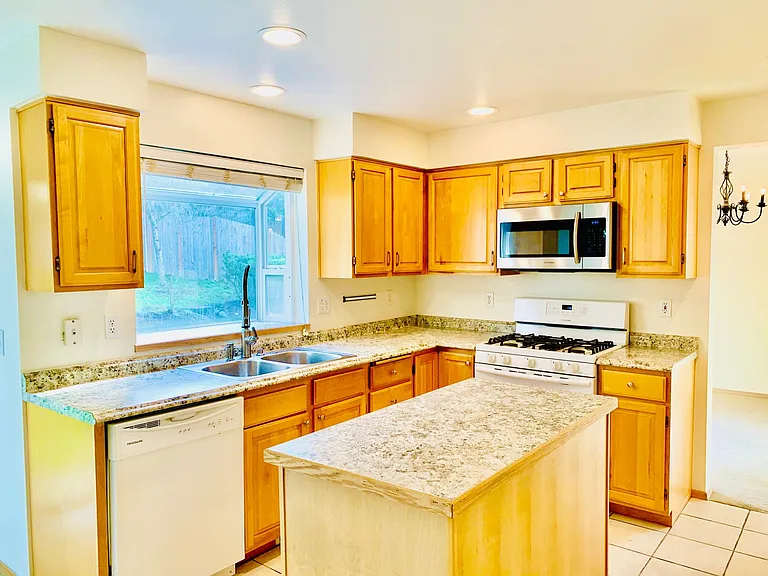 11696 Vantage Vista Pl NW — Photo 7