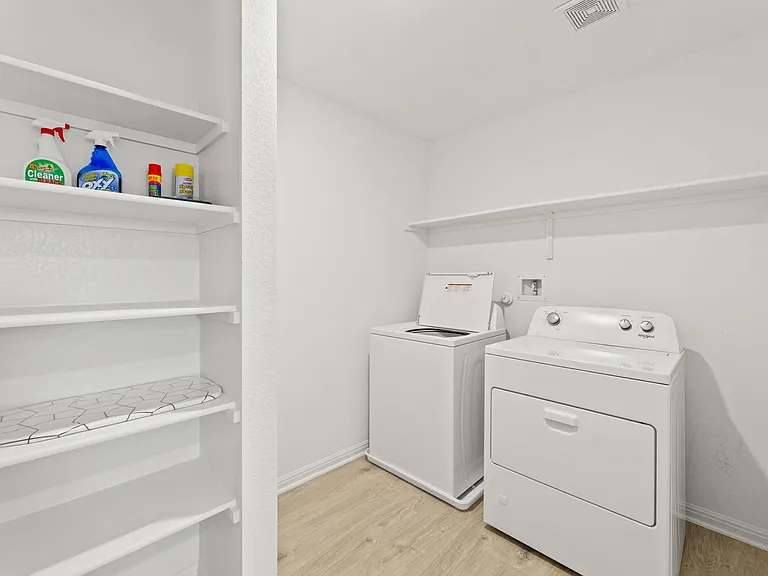 412 Baum Dr — Photo 9