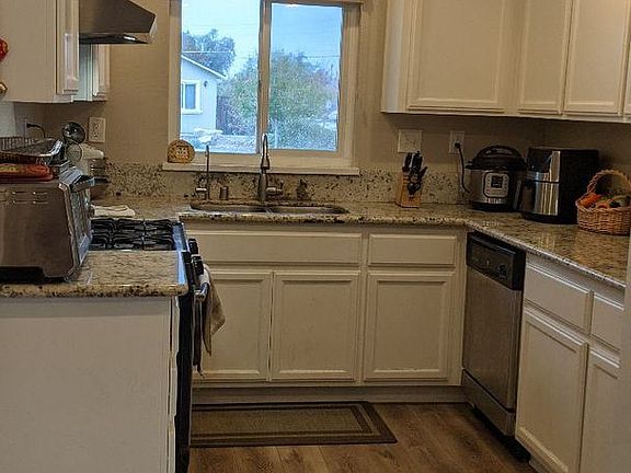 2nd image of 701 Wales Dr